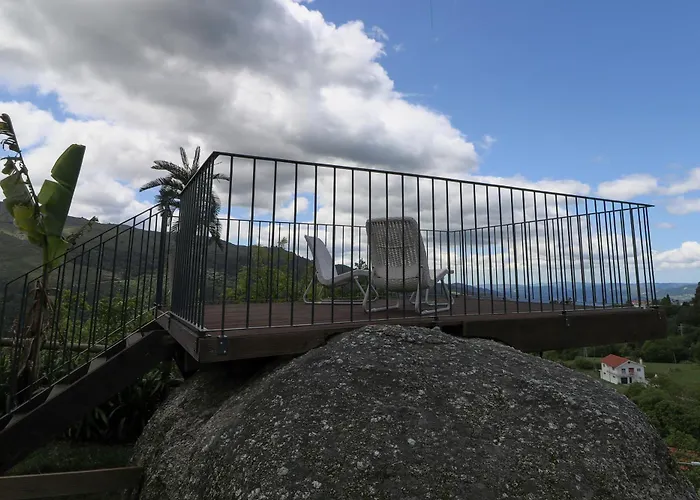 Casa Bom Jesus Das Mos *