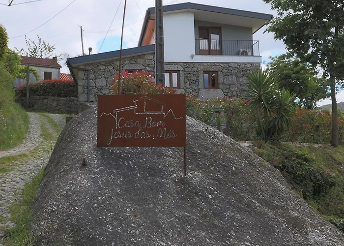 Casa Bom Jesus Das Mos 別荘 *