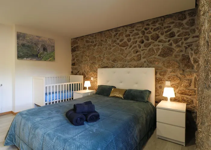 Casa Bom Jesus Das Mos *