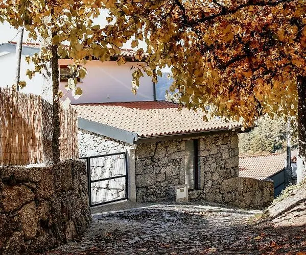 Casa Bom Jesus Das Mos * テーラス・デ・ボウロ